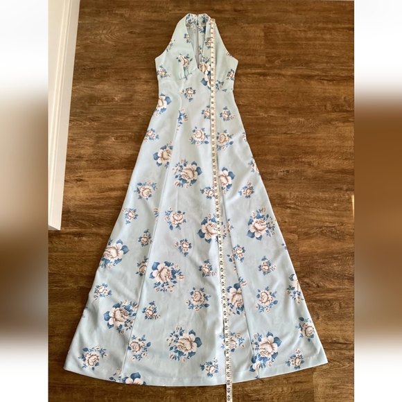 Vtg 70s Richard Shops maxi halter neck A line floral rose pale baby blue dress - Picture 3 of 8